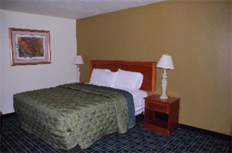 Americas Best Value Inn Pauls Valley Room photo