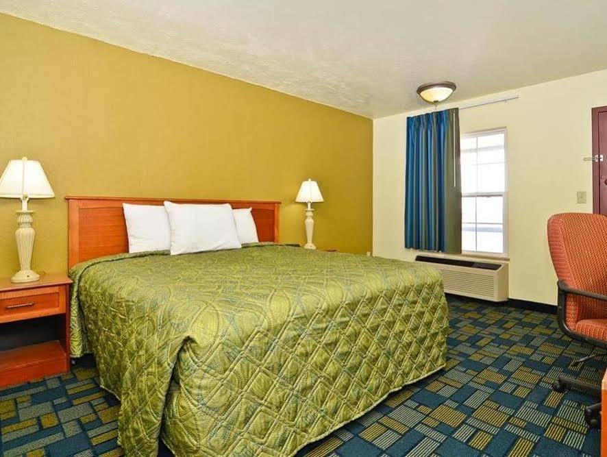 Americas Best Value Inn Pauls Valley Exterior photo